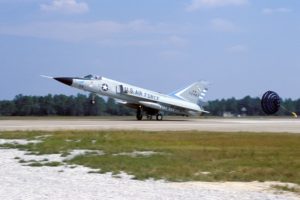 f-106a_massachusetts_ang_landing_at_tyndall_afb_1984